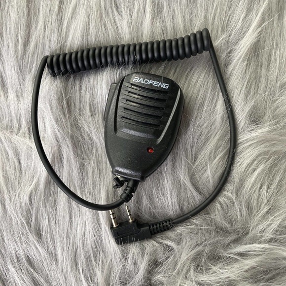 Original Baofeng Shoulder Speaker Mic For UV-5R BF-888S UV-82L BF-88A GT-1 Radio - Picture 1 of 6